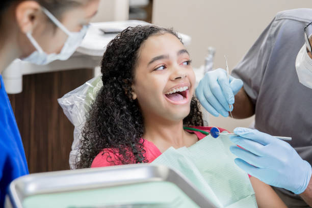 Best Emergency Tooth Extraction in Louisburg, KS