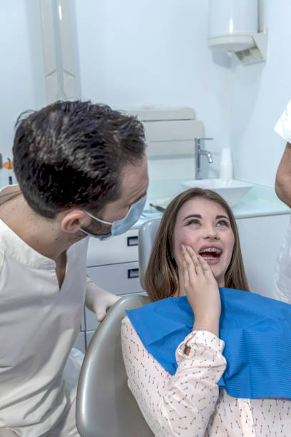 Professional Emergency Dentist in KS